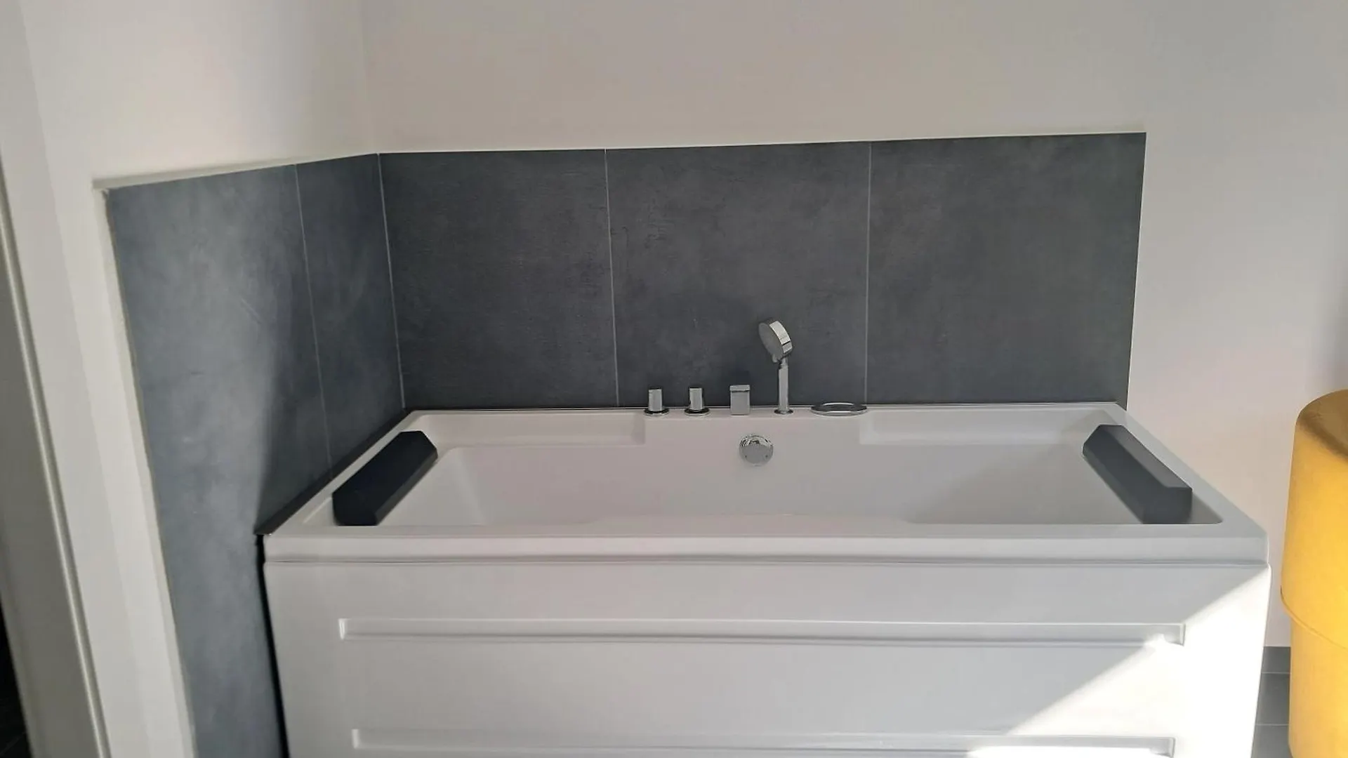 Da Zoe Suite Fontanavecchia Vernazza
